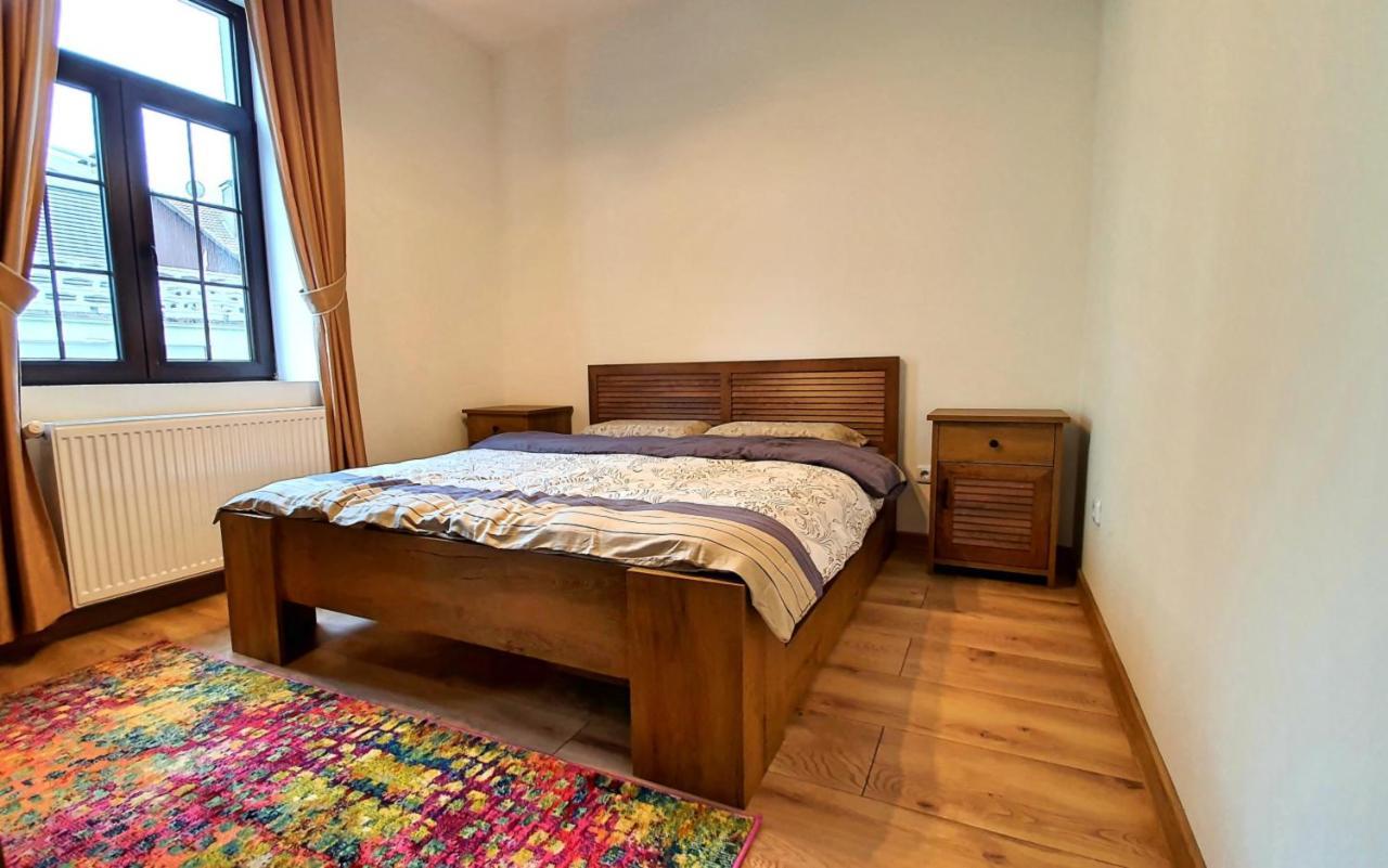 Zur Krone Aparthotel Widdershausen Exteriör bild