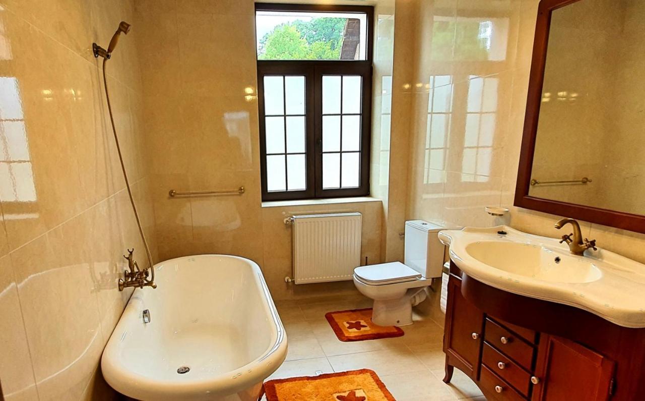 Zur Krone Aparthotel Widdershausen Exteriör bild