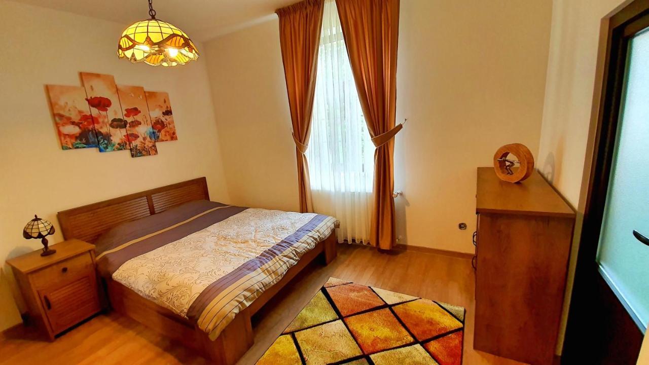 Zur Krone Aparthotel Widdershausen Exteriör bild