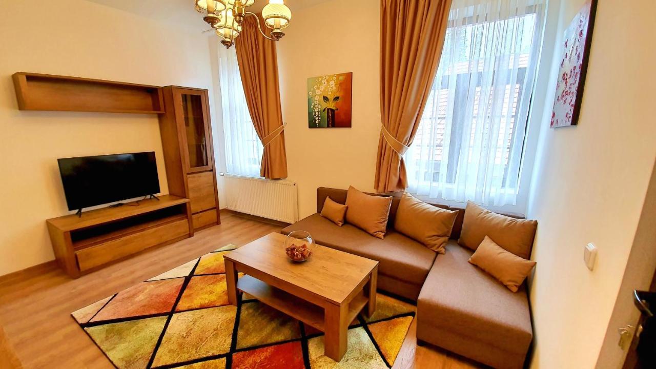 Zur Krone Aparthotel Widdershausen Exteriör bild