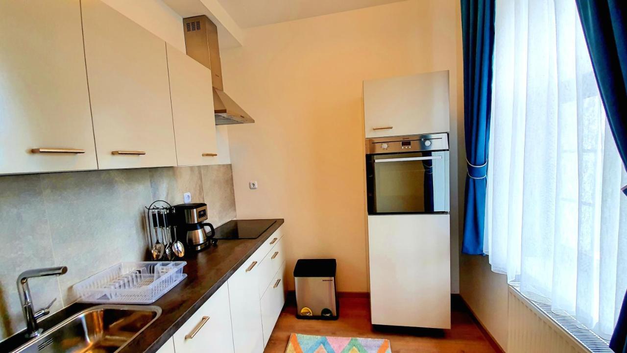 Zur Krone Aparthotel Widdershausen Exteriör bild