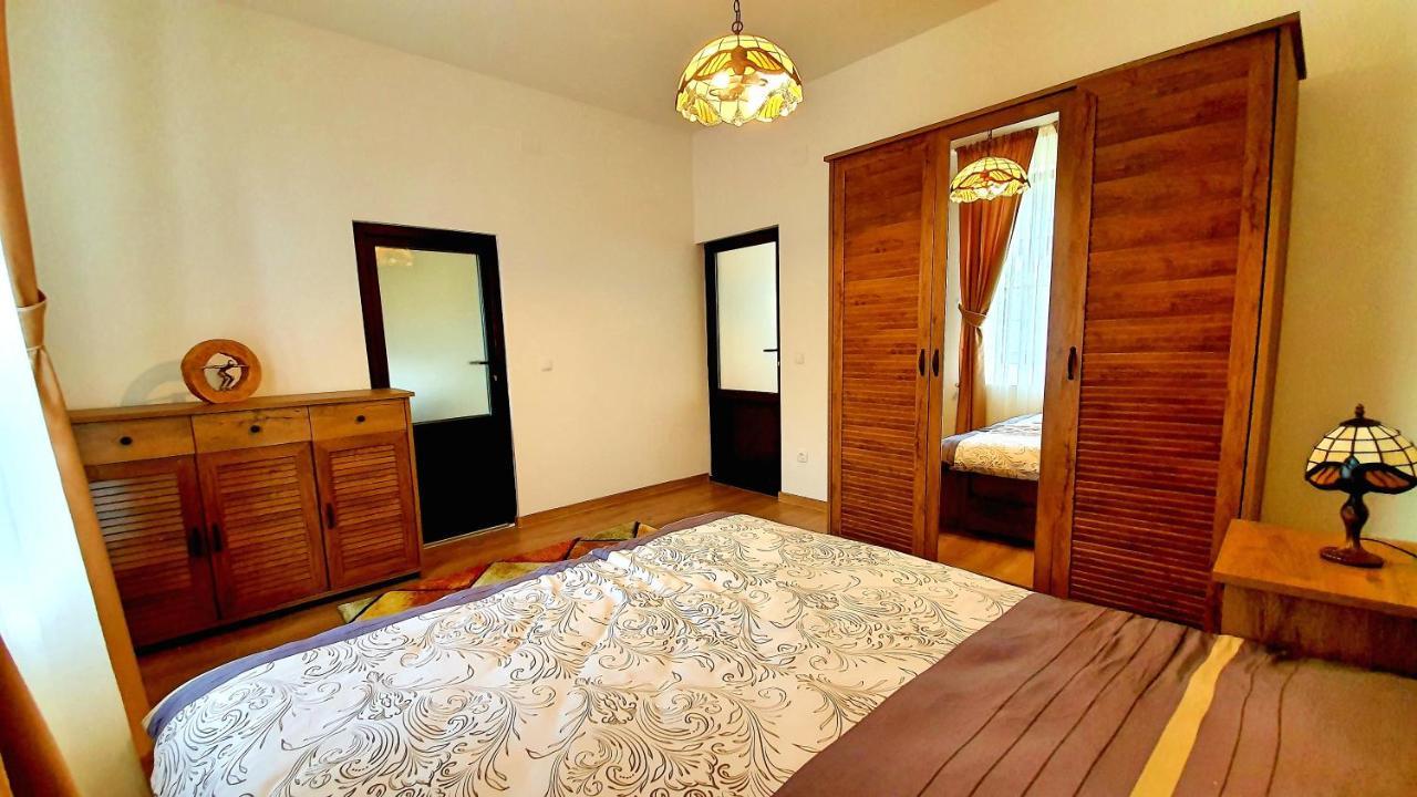 Zur Krone Aparthotel Widdershausen Exteriör bild